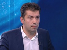 Кирил Петков уволни двама от членовете на Надзорния съвет на ББР