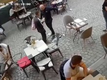 Грозни сцени в "Капана", скочиха на Митко!