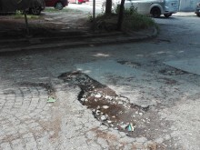 На тази улица в Пловдив от 55 години дупките не са запълвани с асфалт