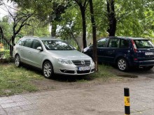 Вижте как се паркира пред детска градина