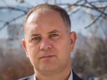 Кадиев поиска оставката на шефа на НАП