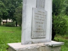 Македонец се изгаври с паметник на хан Аспарух у нас