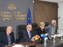 84 проекта за укрепване на свлачища и срутища ще бъдат изпратени за проверка от АДФИ и НАП