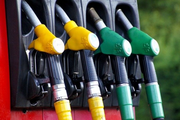 Средните цени на бензина А95 и дизела са се покачили
