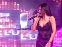 Алисия забранила да я снимат в лице?