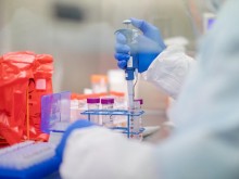 Намалява броят на заразените от COVID-19
