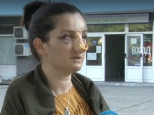 Мъж с психични проблеми преби сестра си в собствения й дом