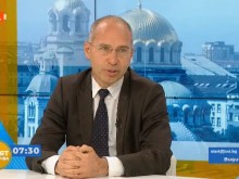 Шефът на "Сиела Норма": Всичко, което се случва с доставките на машини, е като във филм на абсурда
