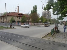 Затварят прелеза на "Пещерско шосе"