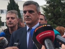 Ексклузивно: Премиерът обясни какво е станало секунди преди да падне изтребителят!