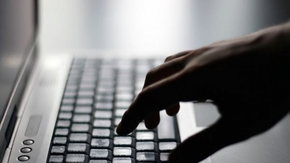 Нова атака с фишинг имейли за непогасени задължения към НАП. Фалшивите