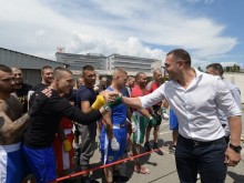 Братята Пулеви влязоха в софийския затвор
