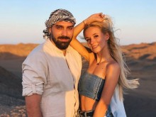 Тото и приятелката му се потопиха в истинска арабска приказка
