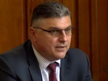 Министърът на отбраната в Пловдив: Проверявам всичко