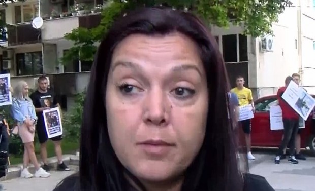 Майката на убития Тодор: Млади шофьори карат като безсмъртни - пияни и дрогирани