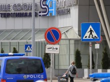 Граничен полицай е открит с огнестрелна рана в главата