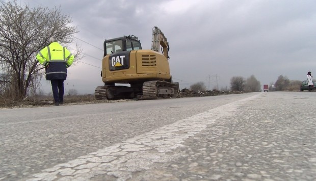 На Околовръстното правят площадки за аварирали автомобили