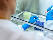 В страната започва масово търсене на нови мутации на COVID-19