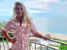 Нели от "Търси се" прекали с фотошопа, показва нереална фигура