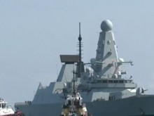 На автобусна спирка откриха секретни документи за мисията на британски разрушител в Черно море