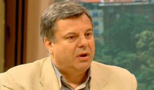 Политикът Евгений Бакърджиев е починал в болница ИСУЛ Според негови