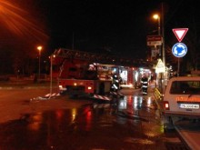 Такси изгоря напълно в Кючука