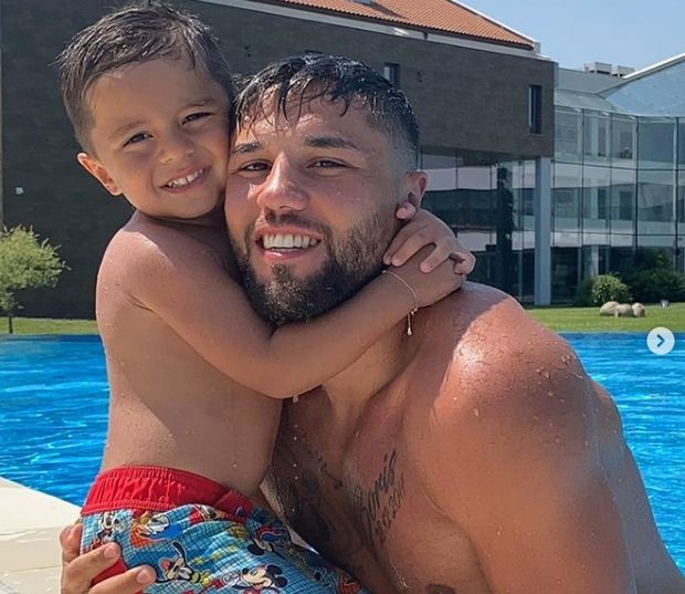 Blagoy Naidenov took his son on vacation with his new love