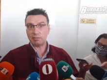 Кокинов е нанесъл на жертвата 17 прободни рани в торса и една 15 сантиметра в шията