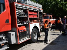 Доброволците на Асеновград се обучиха как да гасят пожари