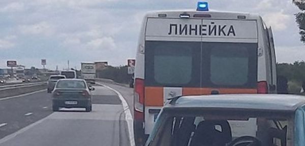 Възстановиха движението след тежкото ПТП край Царацово