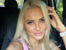 Гаджето на Рачков с впечатляващ "годежен" пръстен