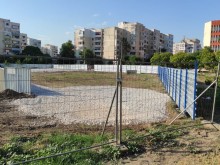 Заградиха мястото! За 3 години правят невиждан по размерите си комплекс от 60 сгради