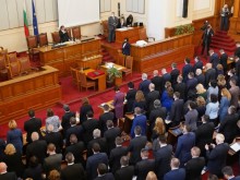 Ще се върви към правителство на малцинството - по-пъстро и по-експертно