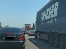 Нови проблеми за пътуващите към морето по магистралата