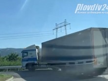 Престъпник! ТИР направи немислимото на Околовръстното на Пловдив!