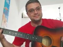 Томa Биков поздрави ДБ и "Изправи се, мутри вън!" с "Бяла тишина""