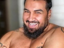 Азис отново е във вихъра на провокациите