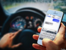 В Нидерландия глобиха българин с 95 евро, шофирал е с телефон в ръка