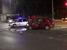 След катастрофа в Кючука: Двама младежи в болница, виновникът избягал