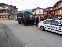 Полицията проведе специализирана операция в Пещера, задържани са 11 лица