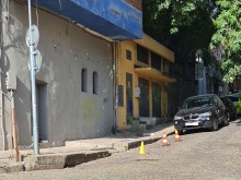 Конуси пазят незаконно паркоместа в центъра на Пловдив
