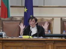 Мика Зайкова отново ще открие първото заседание на 46-то Народно събрание