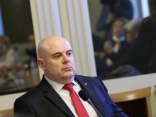 АЕЖ настоява за оставката на Иван Гешев
