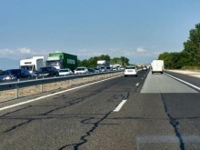 Верижна катастрофа на АМ "Тракия" край Пловдив, тапата е огромна