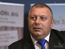 Костадин Костадинов: Трябва да спрем преливането от пусто в празно