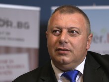 Приемствеността и младите – приоритет номер едно за НАЗ