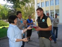 Пловдивчани превзеха сградата на Димитровградската власт