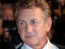 Шон Пен отказа да се снима в сериал, докато целият екип не се ваксинира