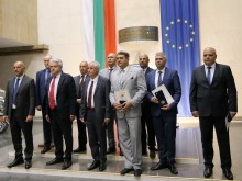 Бойко Рашков награди директора на ОДМВР-Пловдив за доказан професионализъм