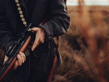 Мъж в Благоевградско се простреля в бузата по невнимание